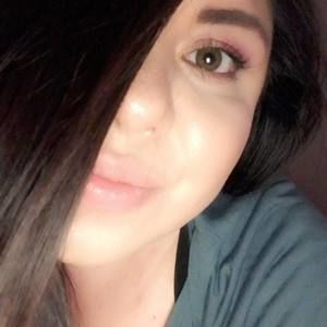 Meet your Posher, Angie